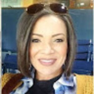 Meet your Posher, Stacy